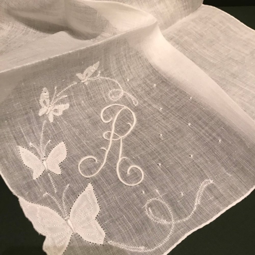 Beautiful 'R' Monogram Handkerchief, Embroidered - Picture 3 of 5